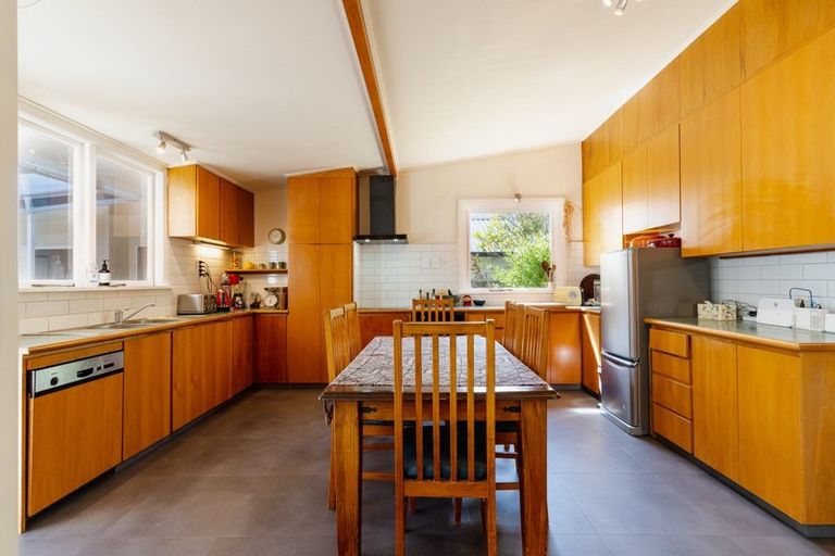 Photo of property in 543 Highgate, Maori Hill, Dunedin, 9010