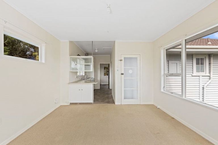 Photo of property in 246 Rodney Street, Wellsford, 0900