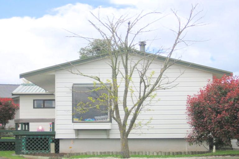 Photo of property in 34 Basley Road, Owhata, Rotorua, 3010