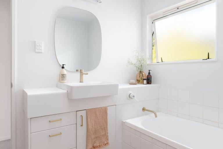 Photo of property in 5 Rogers Place, Fairview Downs, Hamilton, 3214