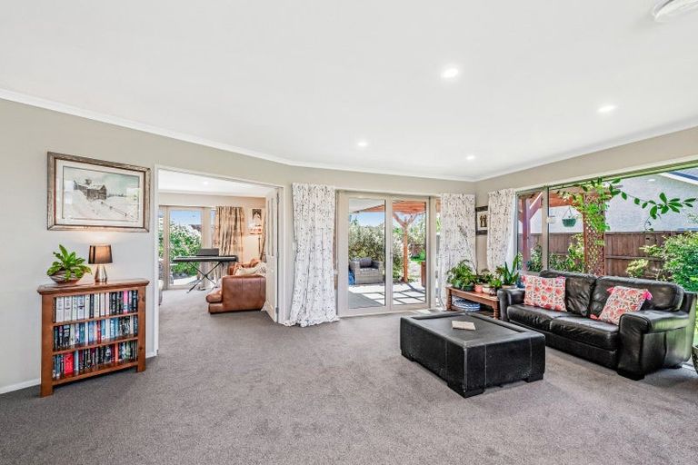 Photo of property in 19 Woodville Street, Leeston, 7632