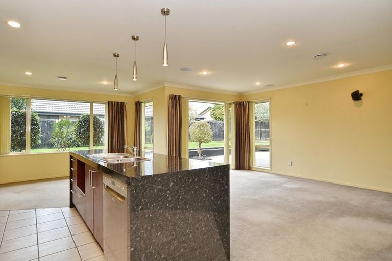Photo of property in 30 Kapiti Street, Parklands, Christchurch, 8083