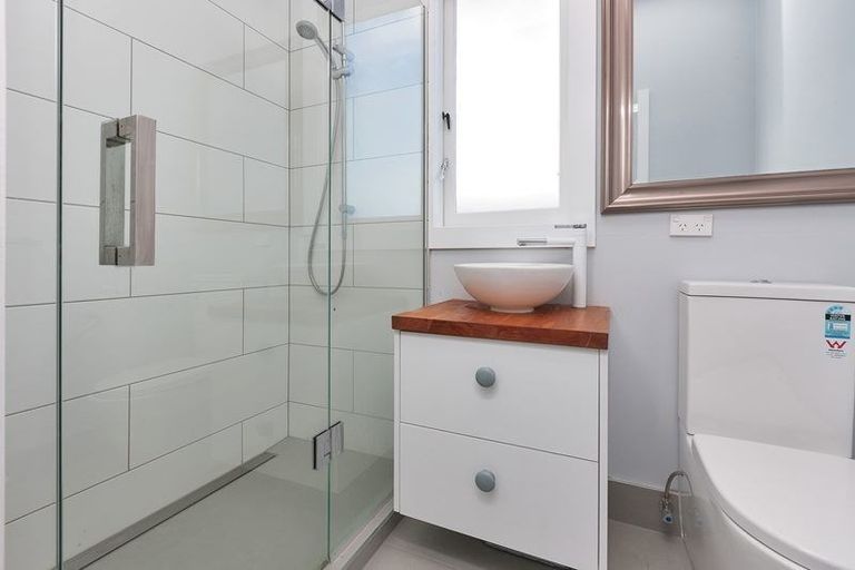 Photo of property in 1/23 Brandon Road, Glen Eden, Auckland, 0602