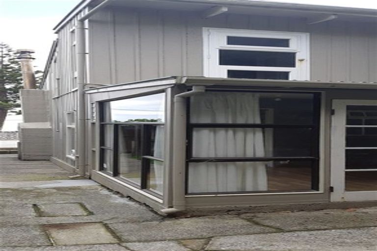 Photo of property in 3b The Esplanade, Raumati South, Paraparaumu, 5032