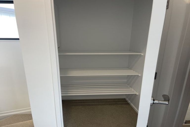 Photo of property in 10 Hema Road, Hobsonville, Auckland, 0616