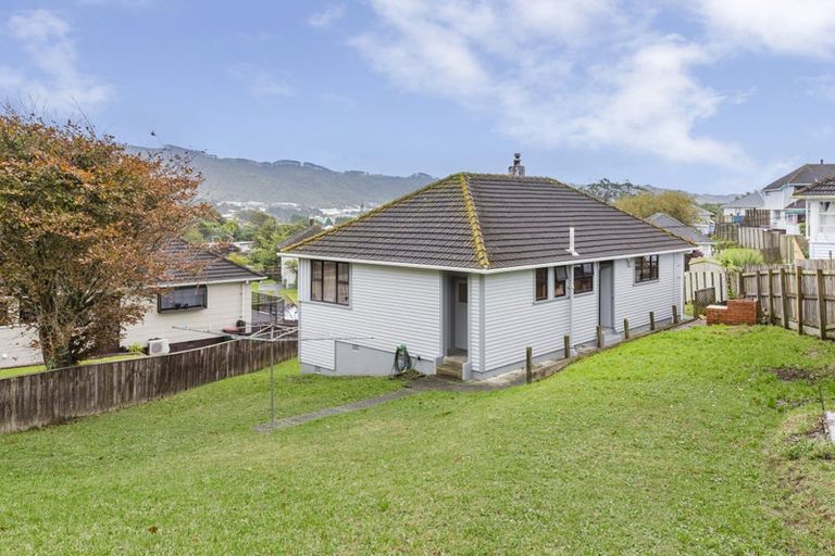 Photo of property in 109 Mckillop Street, Ranui, Porirua, 5024