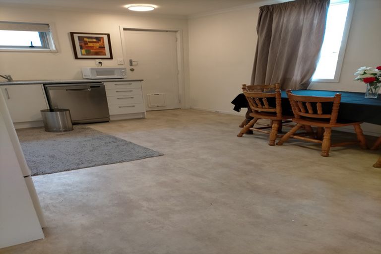 Photo of property in 52 Royal Terrace, Alexandra, 9320