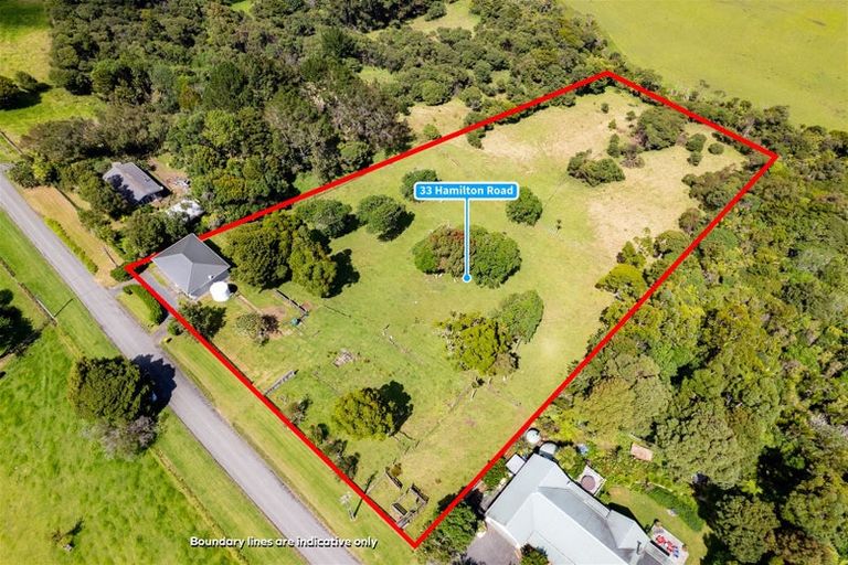 Photo of property in 33 Hamilton Road, Waimauku, 0881