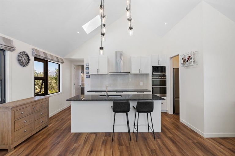 Photo of property in 26 Soudley Court, Jacks Point, Queenstown, 9371