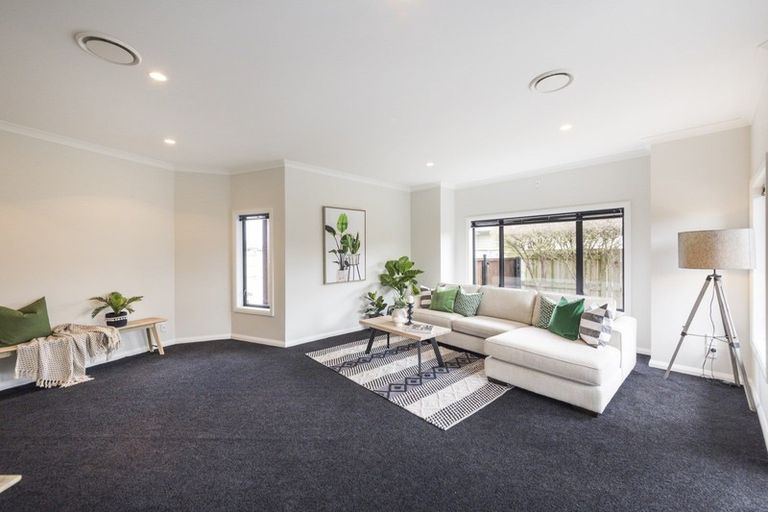 Photo of property in 6 Manhattan Court, Kelvin Grove, Palmerston North, 4414