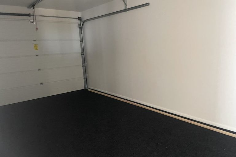 Photo of property in 32c Biokovo Street, Massey, Auckland, 0614