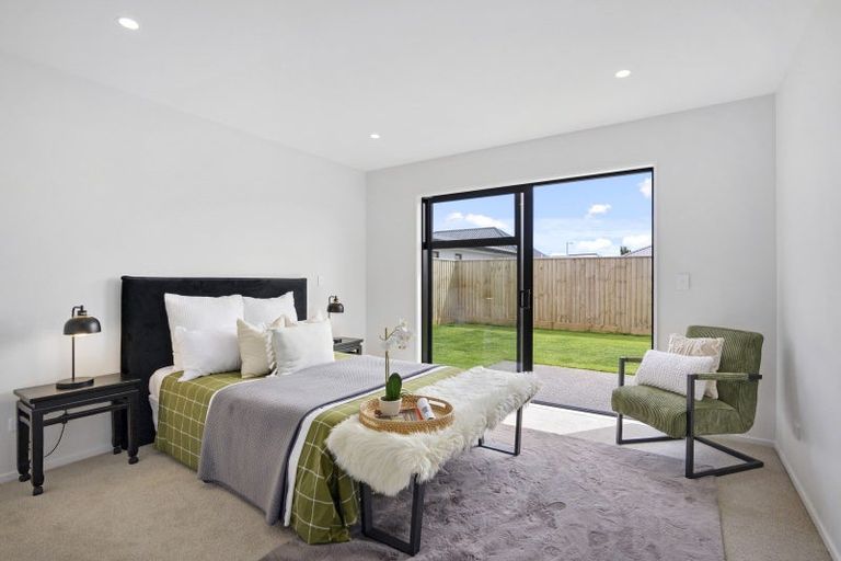 Photo of property in 10 Waterford Farm Road, Halswell, Christchurch, 8025