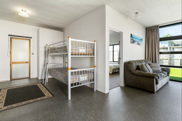 Photo of property in 205 Tamaki Road, Whangamata, 3620