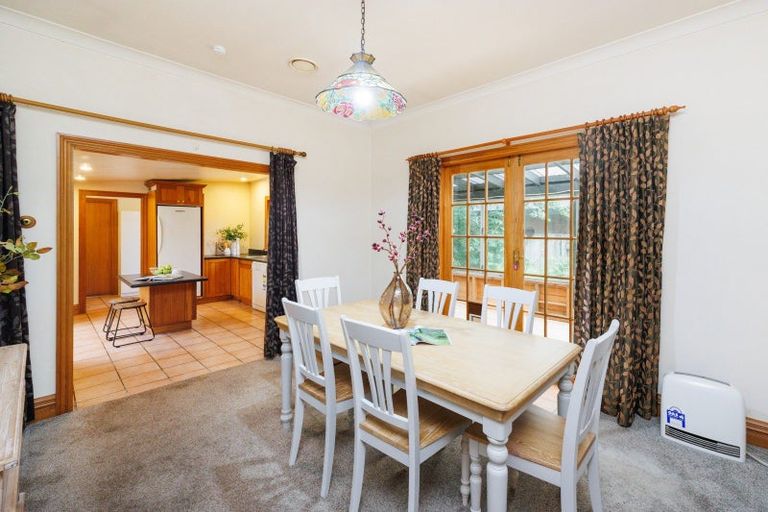 Photo of property in 4 Regent Street, Palmerston North, 4414
