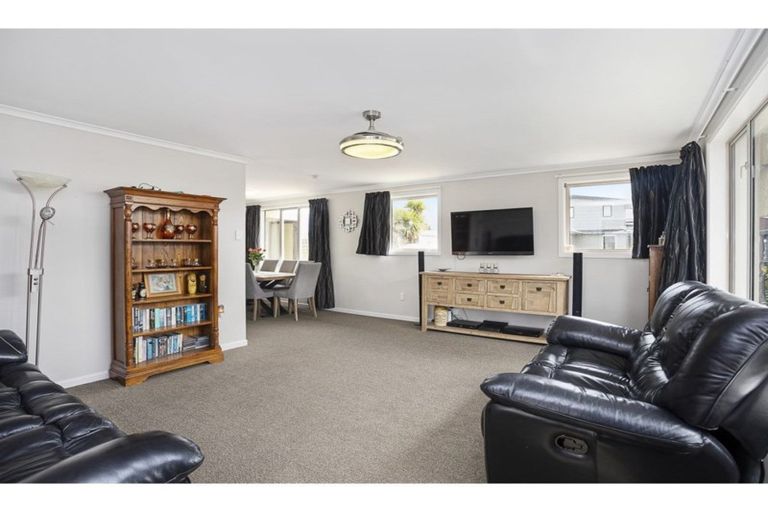Photo of property in 156 Stobo Street, Grasmere, Invercargill, 9810