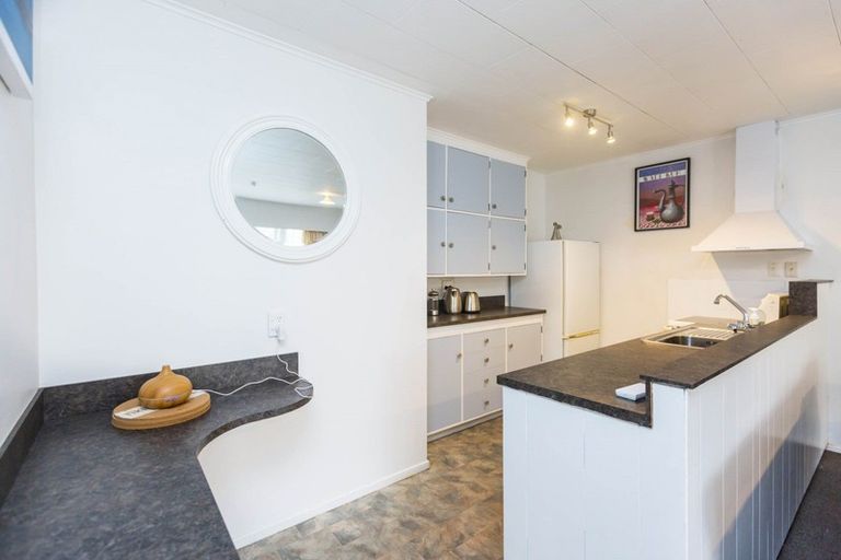 Photo of property in 2/528 Fergusson Drive, Trentham, Upper Hutt, 5018