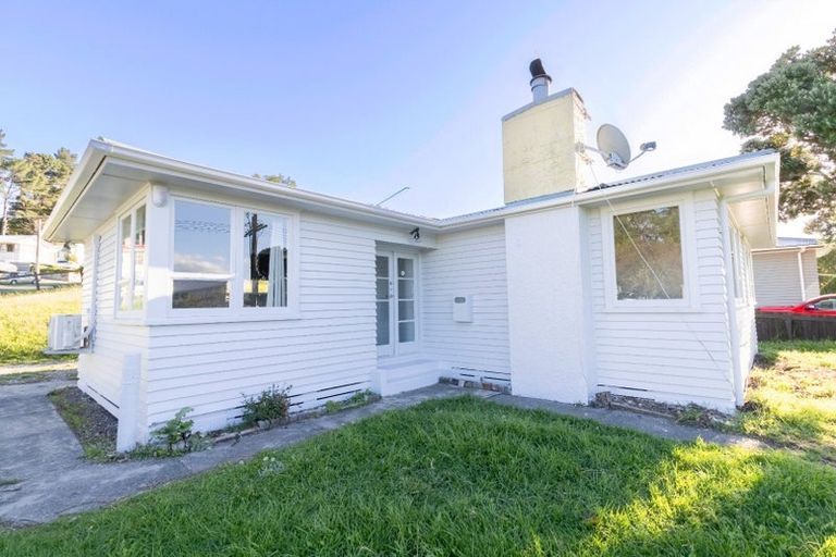 Photo of property in 61 Cambridge Terrace, Kaiti, Gisborne, 4010