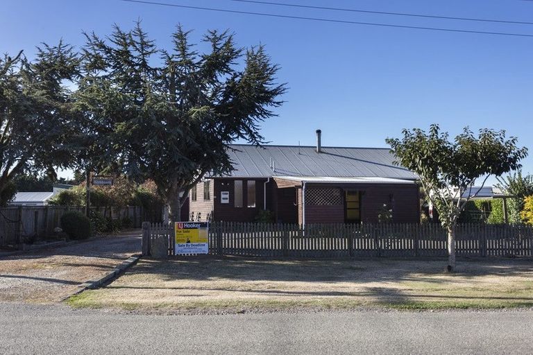 Photo of property in 10 White Street, Glenavy, Waimate, 7980