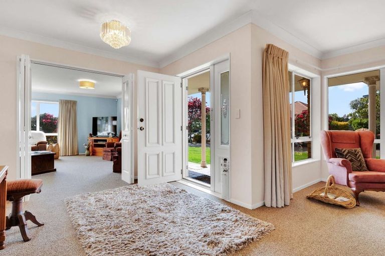 Photo of property in 33 Carter Drive, Pomare, Rotorua, 3015