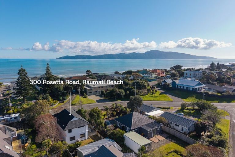 Photo of property in 300 Rosetta Road, Raumati Beach, Paraparaumu, 5032