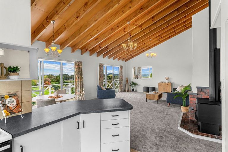 Photo of property in 17 Scenic Rise, Maunu, Whangarei, 0179