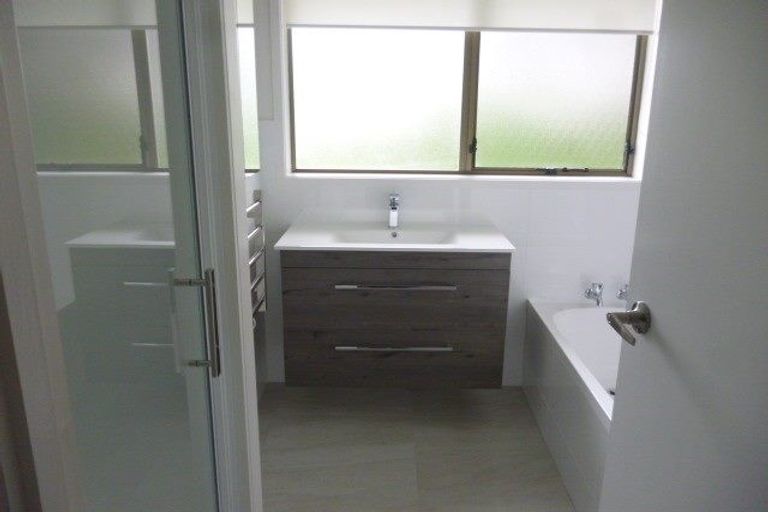 Photo of property in 1/76 Wellington Street, Howick, Auckland, 2014