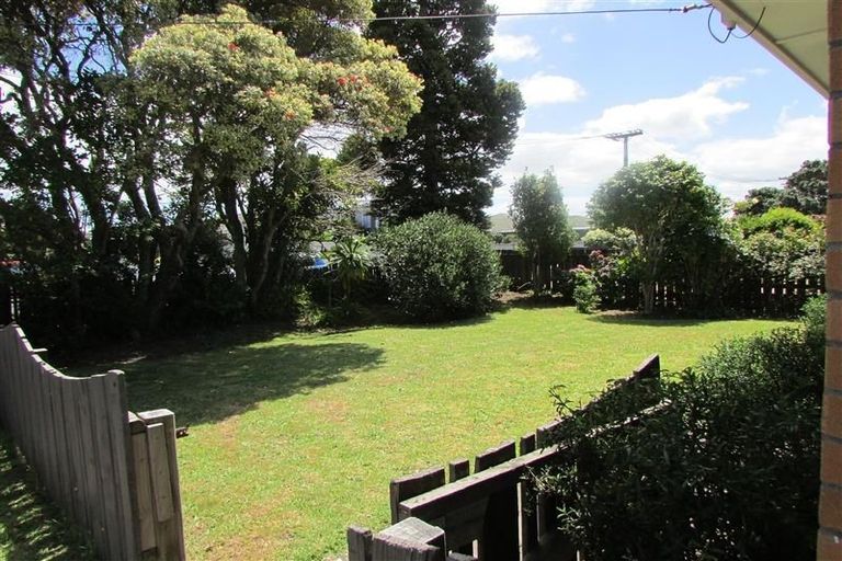 Photo of property in 3/1 Pine Road, Orewa, 0931