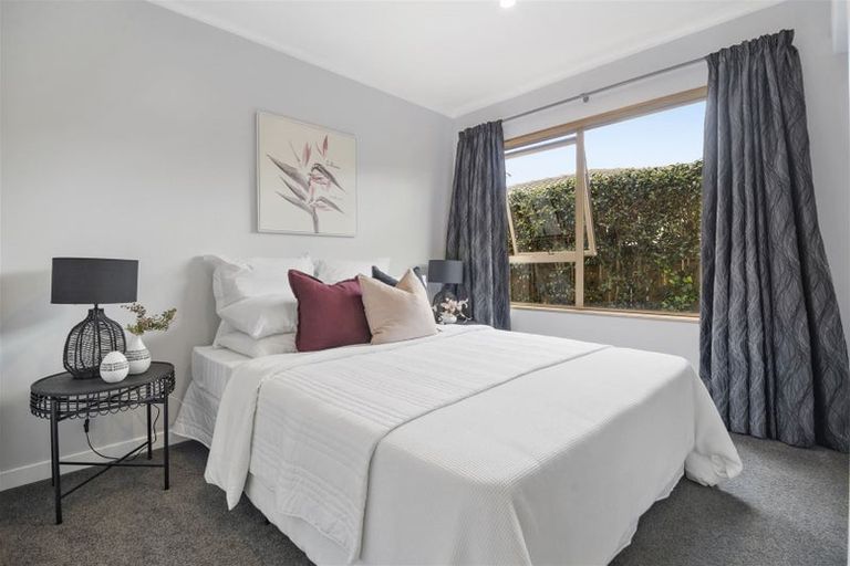 Photo of property in 20 Stonehurst Avenue, Waiuku, 2123