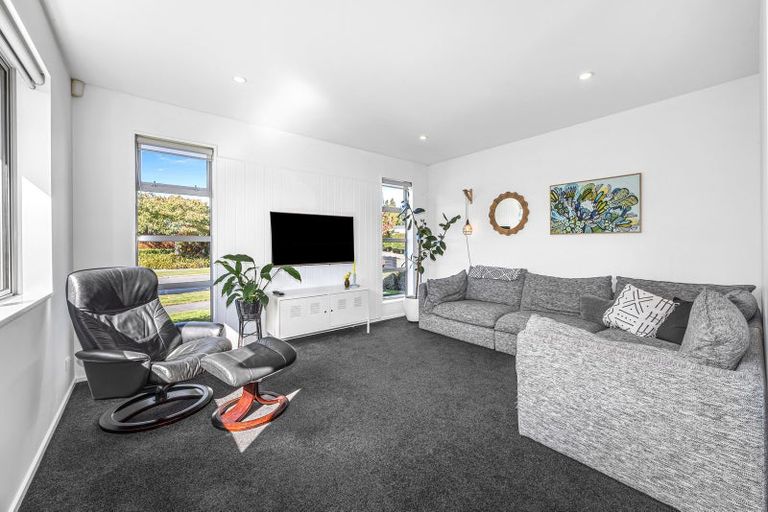 Photo of property in 27 Ruapani Street, Marshland, Christchurch, 8083