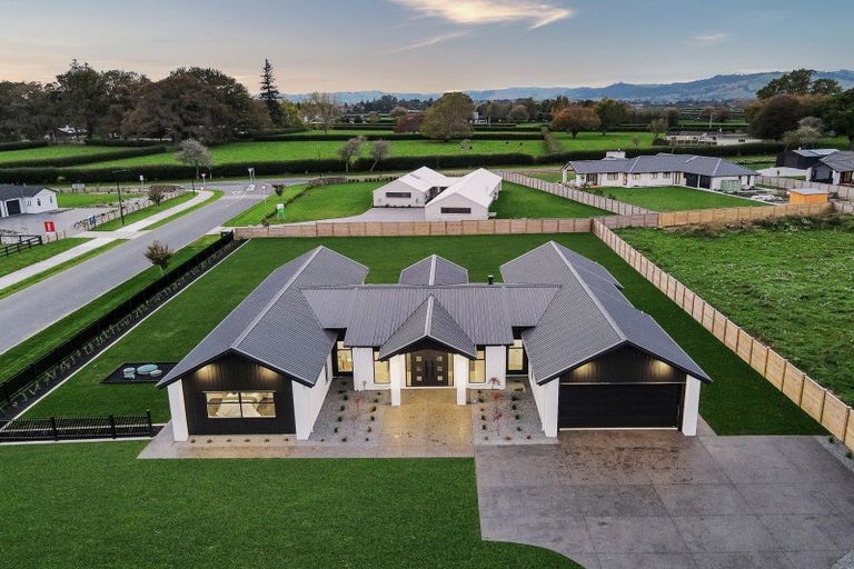 Photo of property in 27 Catalyst Avenue, Leamington, Cambridge, 3432