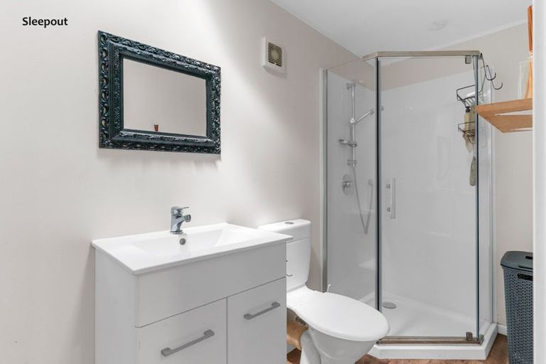 Photo of property in 338 South Road, Waipu, 0582