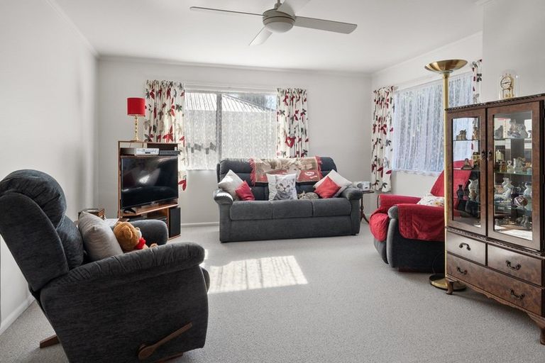 Photo of property in 1/11 Roto Street, Tahunanui, Nelson, 7011