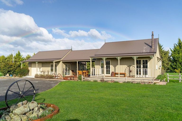 Photo of property in 53 Andersons Line, Clareville, Carterton, 5713