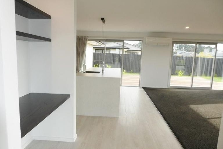 Photo of property in 4 Merino Street, Marshland, Christchurch, 8083