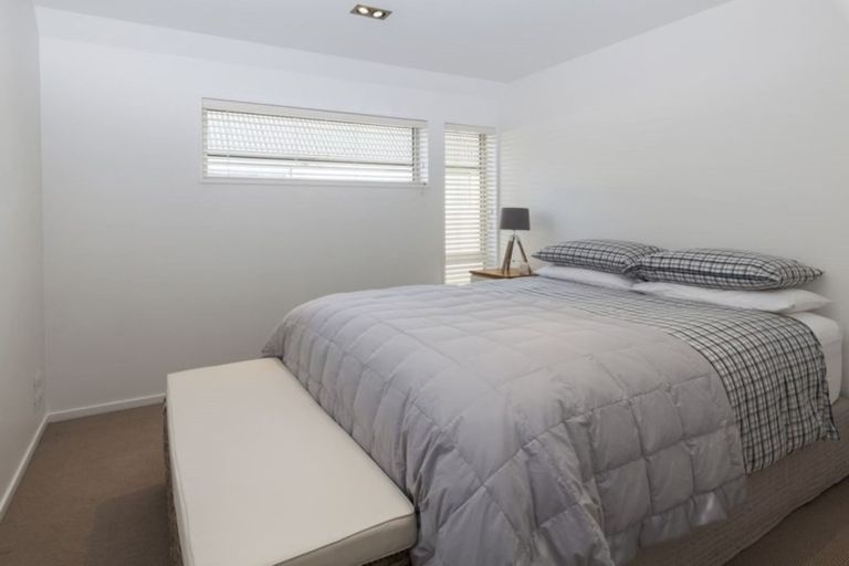 Photo of property in 11a Pavilion Crescent, Hillmorton, Christchurch, 8024