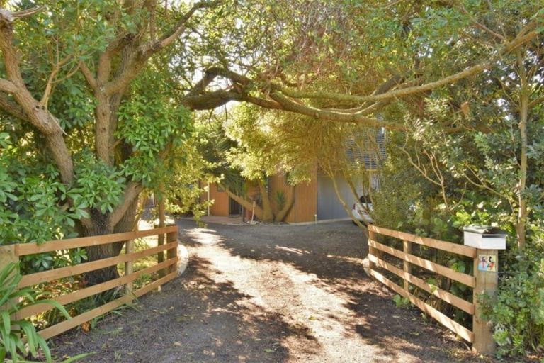 Photo of property in 17 Bell Street, Clive, 4102