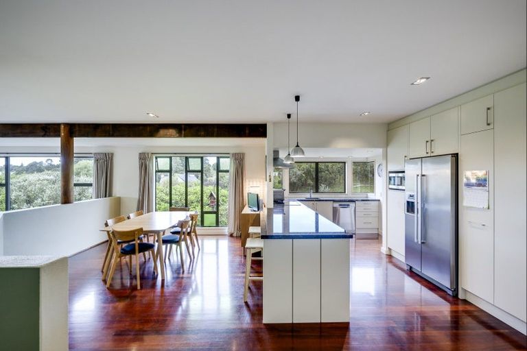 Photo of property in 72 Rochfort Road, Havelock North, 4130