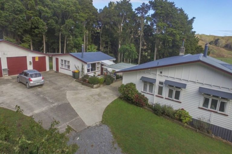 Photo of property in 356 Bull Road, Paparoa, Waiotira, 0193