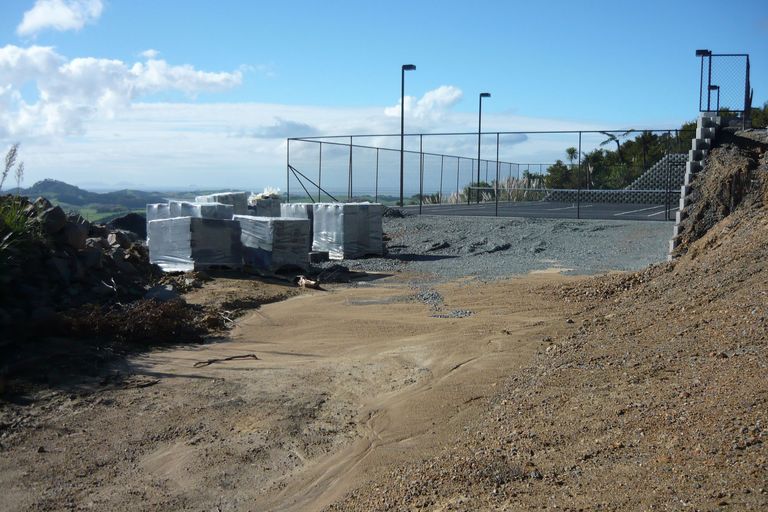 Photo of property in 79 Rangiuru Drive, Parua Bay, Onerahi, 0192