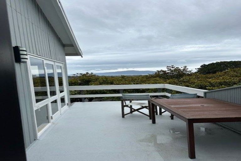 Photo of property in 8 Kea Street, Waikanae, 5036