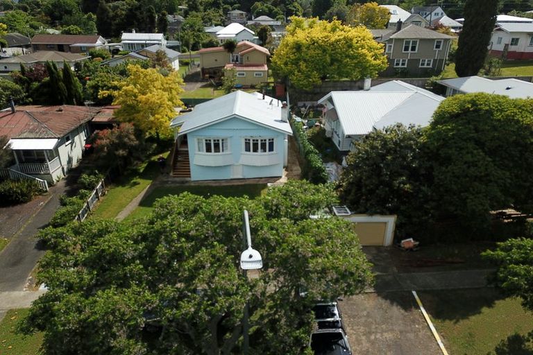 Photo of property in 194 Normanby Road, Paeroa, 3600
