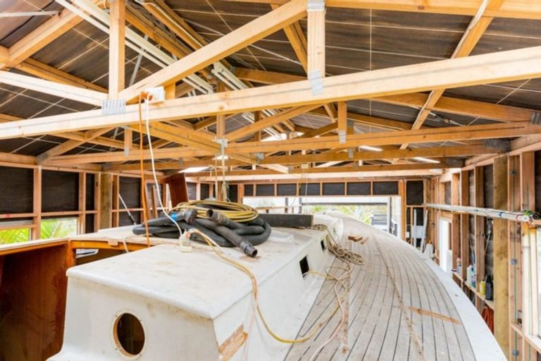 Photo of property in 66 Churchouse Road, Greenhithe, Auckland, 0632