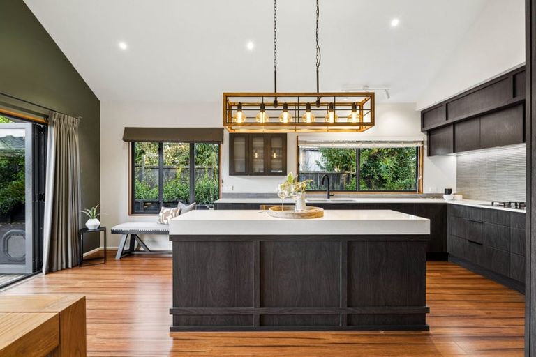 Photo of property in 24 Max Short Drive, Pukekohe, 2120