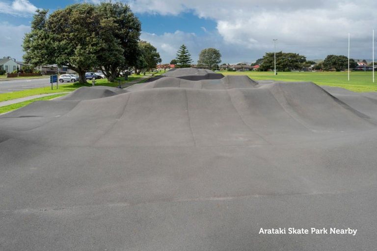 Photo of property in 2c Kaniere Street, Mount Maunganui, 3116