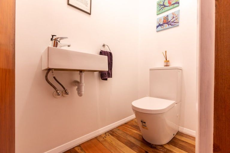 Photo of property in 3 King Street, Dannevirke, 4930