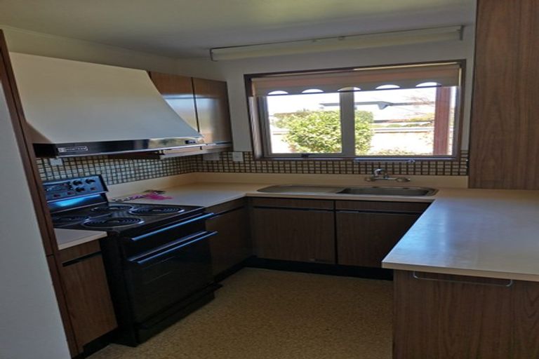 Photo of property in 1/31 Taylors Avenue, Bryndwr, Christchurch, 8052