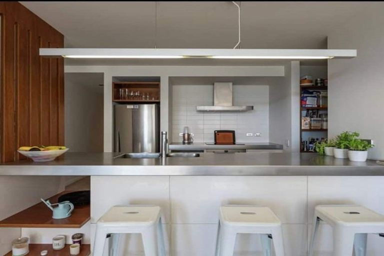 Photo of property in Piermont Apartments, 1b/82 Cable Street, Te Aro, Wellington, 6011