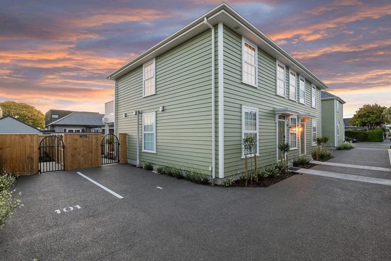 Photo of property in 101/116 Somerfield Street, Somerfield, Christchurch, 8024
