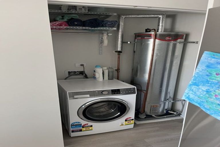 Photo of property in 202/2b Matatiki Street, Northcote, Auckland, 0627