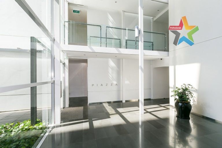 Photo of property in Sanctum Apartments, 54/10b Ebor Street, Te Aro, Wellington, 6011